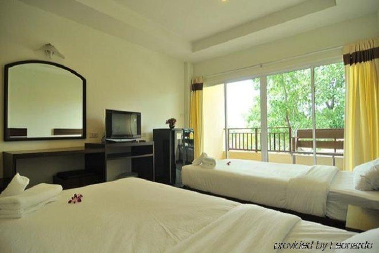 Suphan Lake Hometel Bangkok Phòng bức ảnh